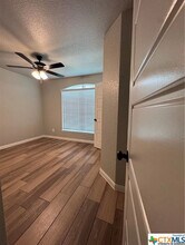 6100 Aquilla Dr in Killeen, TX - Building Photo - Building Photo