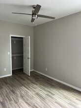 84 E La Vista Ave, Unit Unit 1 in McAllen, TX - Building Photo - Building Photo