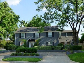 2301 Dorrington St in Houston, TX - Building Photo - Building Photo