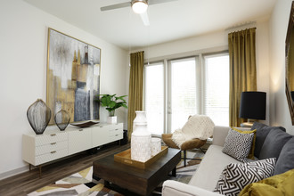 Domain at The One Forty in Garland, TX - Building Photo - Interior Photo