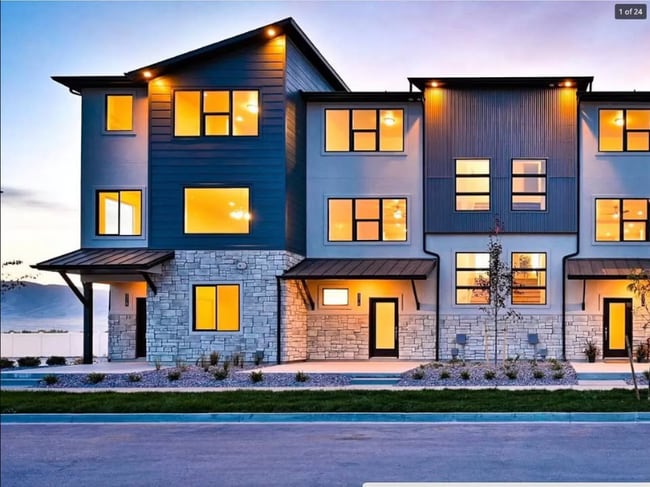 property at 386 S 700 W