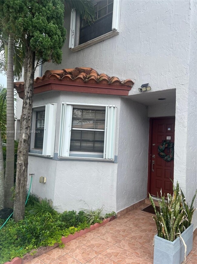 property at 15410 SW 74th Cir Ct
