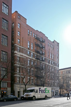 521-527 Amsterdam Ave in New York, NY - Building Photo - Building Photo