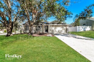 7436 Goldeneye Dr in New Port Richey, FL - Building Photo