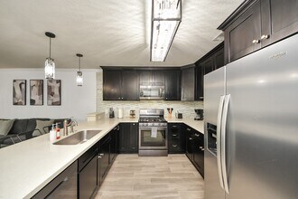 11754 Green Coral Drive in Houston, TX - Foto de edificio - Building Photo