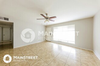 3807 W Solar Dr in Phoenix, AZ - Building Photo - Building Photo