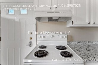 32 Worcester Rd in Charlton, MA - Building Photo - Building Photo