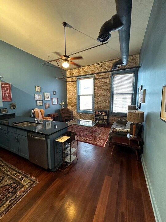 92 S Main St-Unit -304 in Memphis, TN - Building Photo