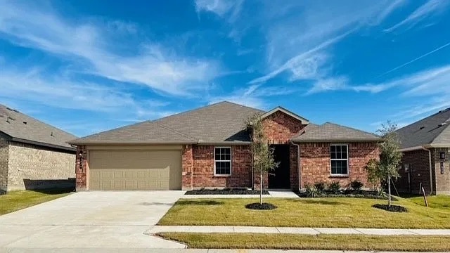 property at 1337 Elmwood Dr