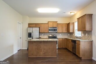 289 Darbys Run Ct in Hiram, GA - Building Photo - Building Photo
