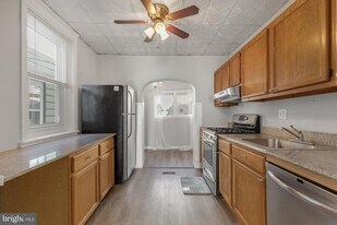 103 Daly St in Philadelphia, PA - Building Photo