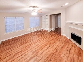 3962 Sunset Lake Cove in Memphis, TN - Foto de edificio - Building Photo