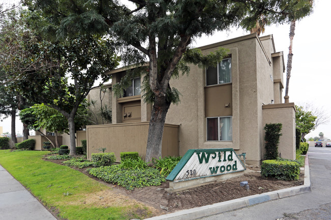 Wildwood Apartments in Anaheim, CA - Building Photo - Building Photo