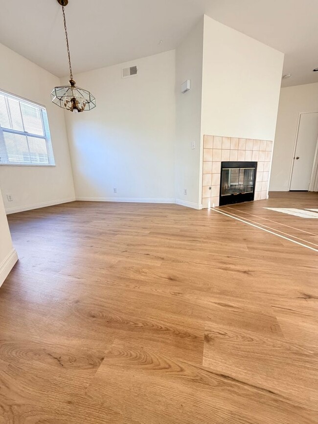 9960 Scripps Vista Way in San Diego, CA - Building Photo - Building Photo