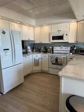 19701 Gulf Blvd in Indian Shores, FL - Building Photo - Building Photo