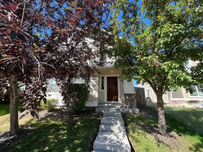 property at 5537 S Moonfire Way