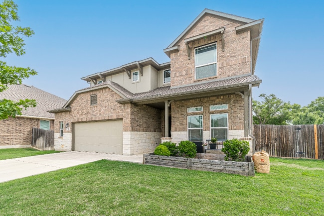 640 Nett in New Braunfels, TX - Foto de edificio - Building Photo
