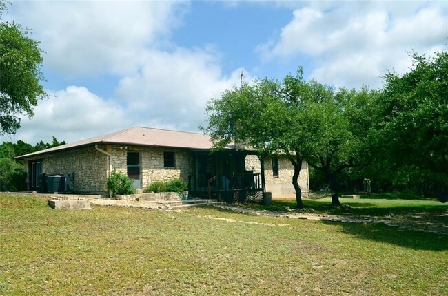 696 Hill Country Trail