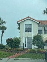 10910 Lakemore Ln in Boca Raton, FL - Building Photo - Building Photo