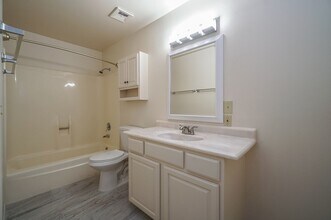 937 E Manhatton Dr in Tempe, AZ - Building Photo - Building Photo