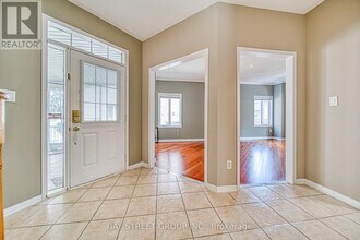 77 Weatherill Rd in Markham, ON - Building Photo - Building Photo