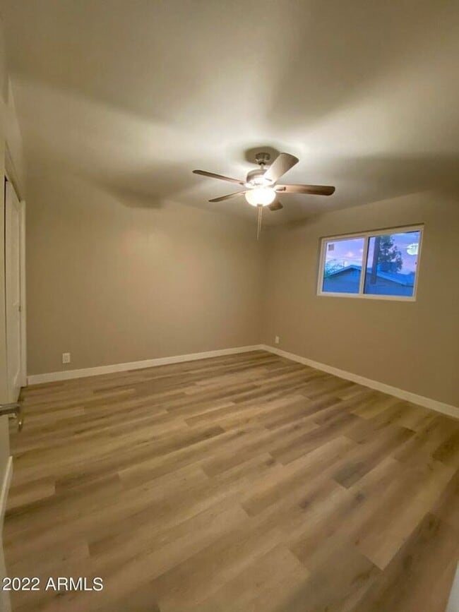 property at 1814 E Randall Dr