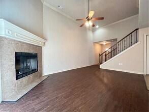 1777 N Chestnut Ave in Fayetteville, AR - Foto de edificio - Building Photo