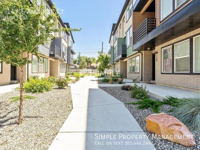147 E Amboise Ct in Sandy, UT - Building Photo - Building Photo