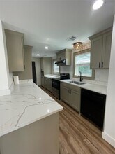 1 Kern St in Houston, TX - Building Photo - Building Photo