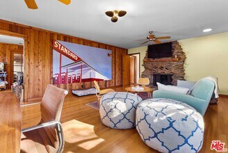 12310 Yerba Buena Rd in Malibu, CA - Building Photo - Building Photo