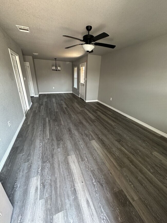 1014 B Zora Dr in Temple, TX - Building Photo - Building Photo