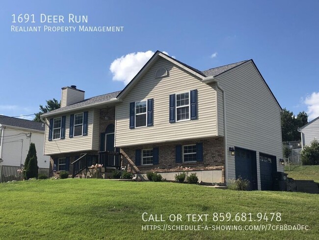 1691 Deer Run Dr in Burlington, KY - Building Photo - Building Photo