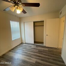 6641 W Ocotillo Rd, Unit #202 in Glendale, AZ - Foto de edificio - Building Photo