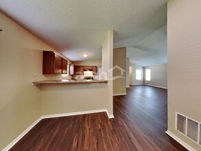 358 Bent Stream Ln in Brownsburg, IN - Foto de edificio - Building Photo