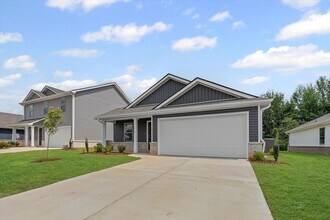 16618 Maggie Ct in Athens, AL - Building Photo - Building Photo