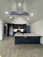 3202 SW Lovely Ln in Bentonville, AR - Building Photo - Building Photo