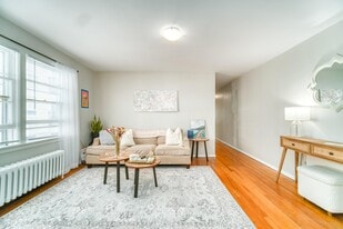 1066-1066 Tower Rd in Halifax, NS - Building Photo