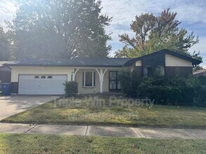 5118 Longhorn Trail in Florissant, MO - Building Photo - Building Photo