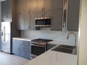3453 N Bell Ave in Chicago, IL - Building Photo - Building Photo