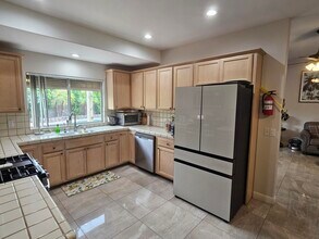 68520 Risueno Rd in Cathedral City, CA - Building Photo - Building Photo