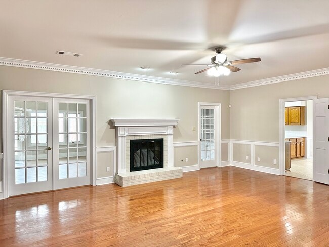 3046 Dee Ann Dr in Memphis, TN - Building Photo - Building Photo