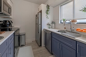 39 Lance Cir in Bridgeport, CT - Building Photo - Building Photo