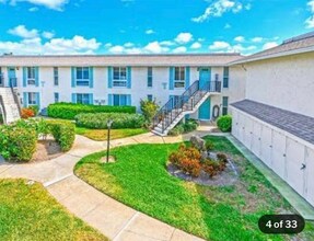 215 Palm Dr in Naples, FL - Building Photo - Building Photo