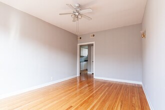 540 W Aldine Ave, Unit 3 in Chicago, IL - Foto de edificio - Building Photo