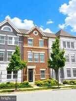 20800 Duxbury Terrace in Ashburn, VA - Building Photo