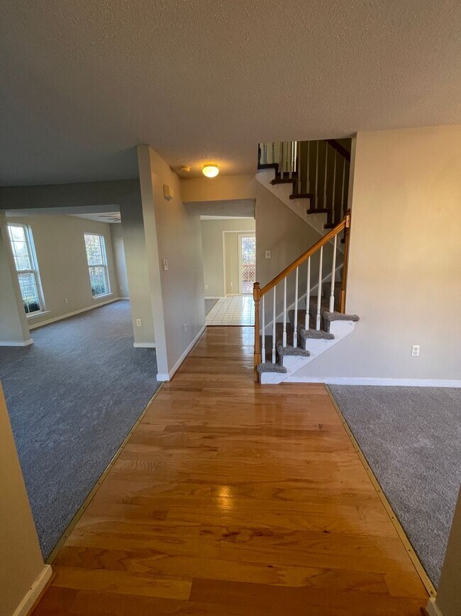 7806 Fern Hollow Dr in Chesterfield, VA - Building Photo - Building Photo