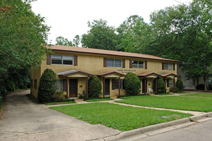 828 Ingleside Ave Apartments