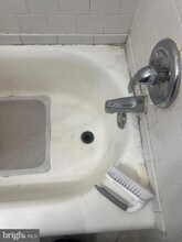 2330 Glendale Terrace, Unit C2 in Alexandria, VA - Building Photo - Building Photo