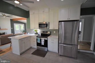 8811 Badger Dr in Alexandria, VA - Building Photo - Building Photo