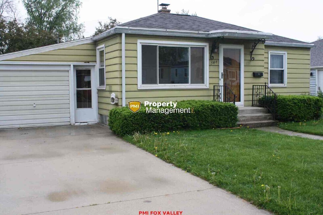 566 Portage St in Fond du Lac, WI - Building Photo